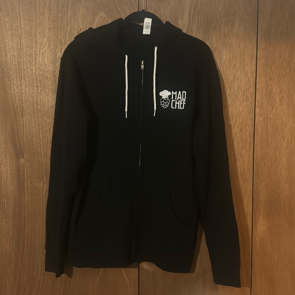 Men’s Large zipper hooded sweatshirt black MAD CHEF brewery beer drink local